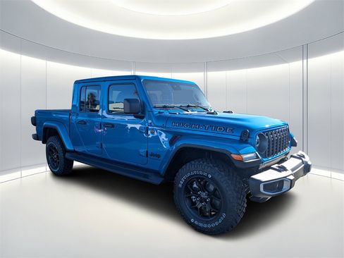 New 2025 Jeep Gladiator High Tide image 1
