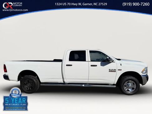 Used 2017 RAM 3500 Tradesman w/ Chrome Appearance Group AWD/4WD image 2