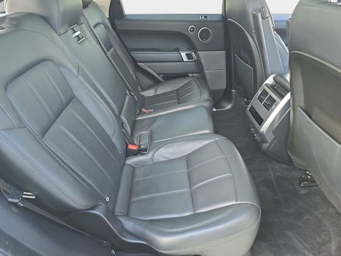 Used 2020 Land Rover Range Rover Sport HSE image 13
