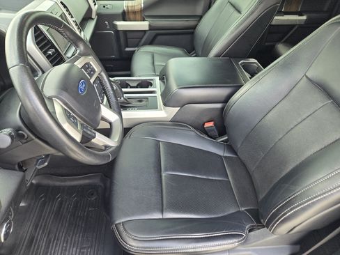 Used 2019 Ford F150 Lariat AWD/4WD image 15