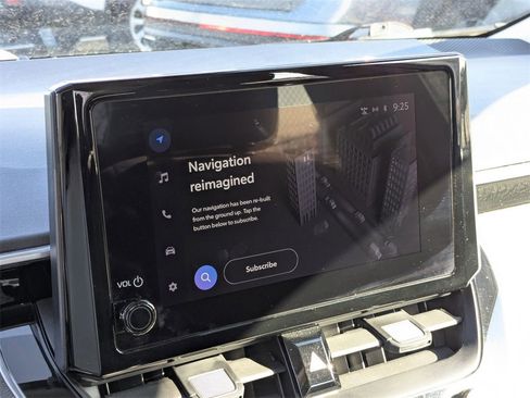 Used 2024 Toyota Corolla LE image 22