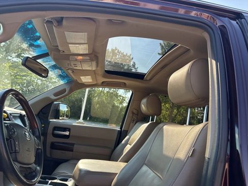 Used 2012 Toyota Sequoia Platinum AWD/4WD image 12