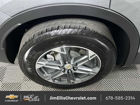 Certified 2025 Chevrolet Blazer LT image 29