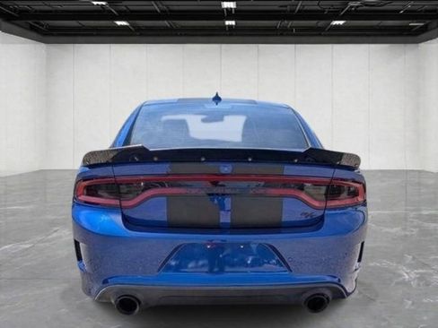 Used 2019 Dodge Charger R/T w/ Blacktop Package RWD image 4