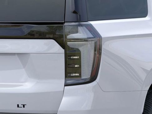 New 2026 Chevrolet Suburban LT w/ Comfort Package image 11