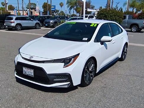 Used 2021 Toyota Corolla SE w/ Carpet Mat Package (TMS) FWD image 3