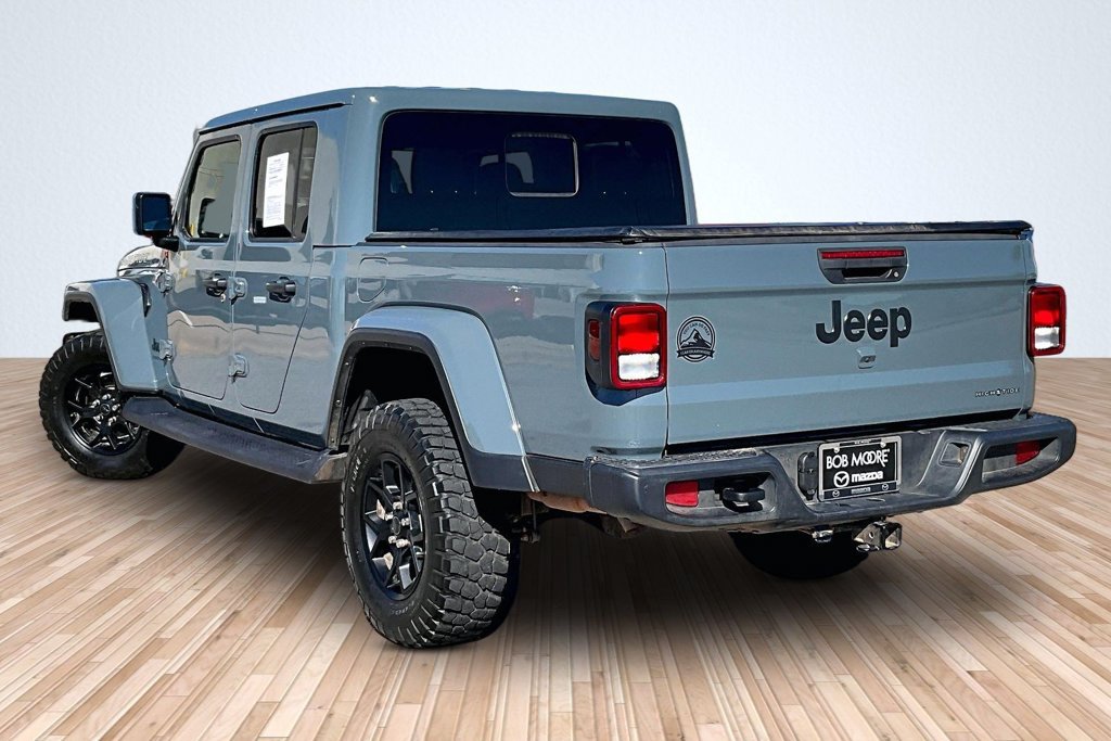 Used 2025 Jeep Gladiator Sport AWD/4WD image 10
