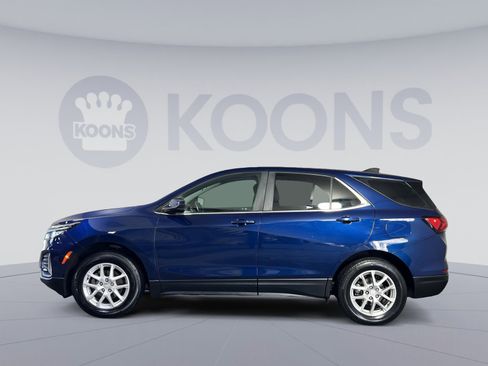 Used 2022 Chevrolet Equinox LT image 2