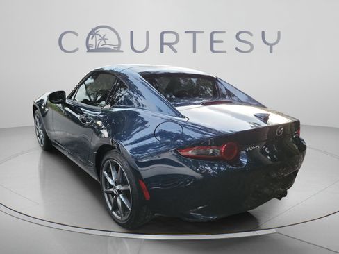Used 2021 MAZDA MX-5 Miata RF Grand Touring RWD image 5