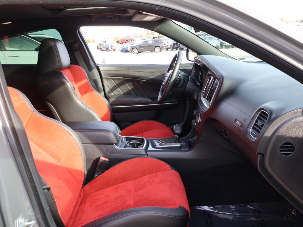 Used 2023 Dodge Charger Scat Pack w/ Plus Group RWD image 9