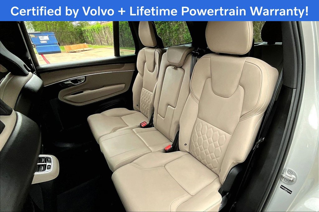 Used 2025 Volvo XC90 B6 Plus AWD/4WD image 35