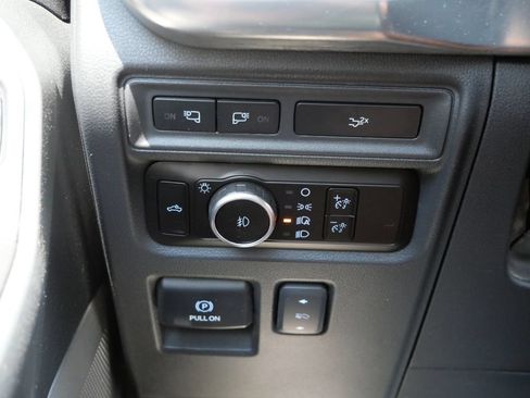 Used 2023 Ford F150 Lariat w/ Equipment Group 502A High AWD/4WD image 30
