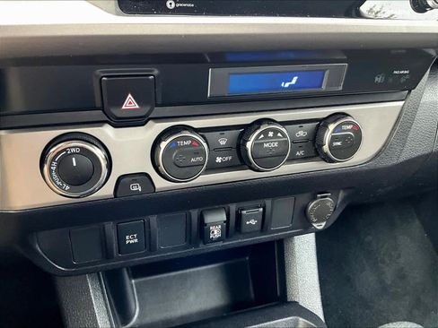 Used 2022 Toyota Tacoma SR5 image 26