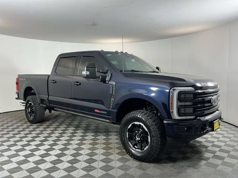 Used 2025 Ford F350 Platinum w/ Tremor Off-Road Package AWD/4WD image 3