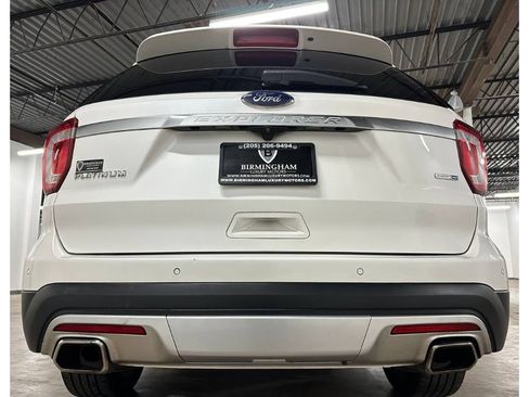 Used 2016 Ford Explorer Platinum AWD/4WD image 13