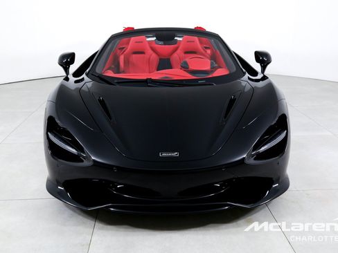 New 2026 McLaren 750S Spider RWD image 5