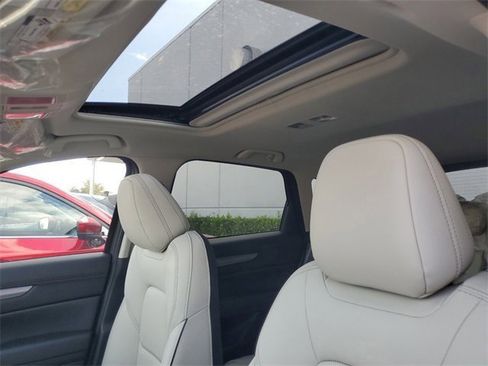 New 2025 MAZDA CX-5 AWD 2.5 S w/ Preferred Package image 18