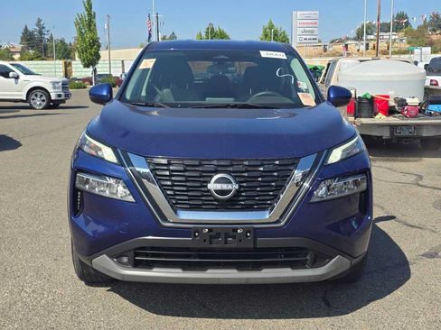 Used 2022 Nissan Rogue SV FWD image 5