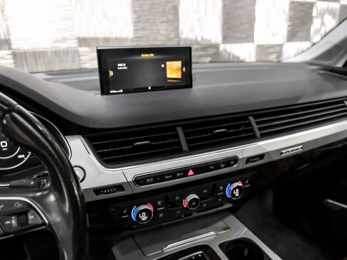 Used 2019 Audi Q7 2.0T Premium Plus w/ Premium Plus Package AWD/4WD image 23