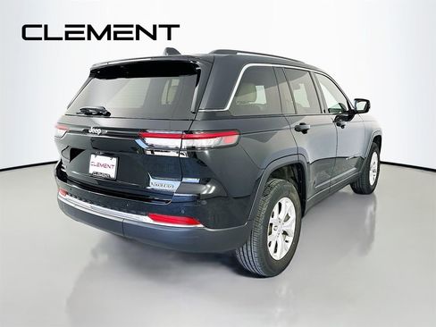 Used 2023 Jeep Grand Cherokee Limited AWD/4WD image 7