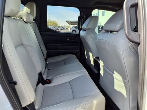 Used 2024 Toyota Tacoma Limited w/ Limited Package (LT) image 20