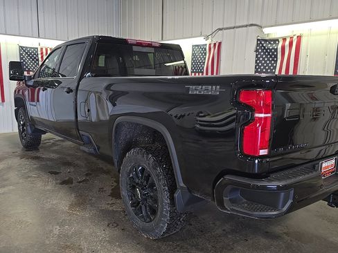 New 2026 Chevrolet Silverado 3500 LTZ w/ LTZ Plus Package AWD/4WD image 2