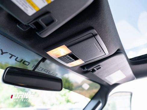 Used 2012 Ford F350 Lariat w/ Lariat Interior Pkg image 41