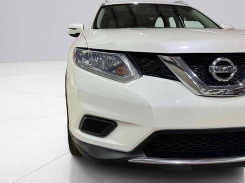 Used 2016 Nissan Rogue SV FWD image 25