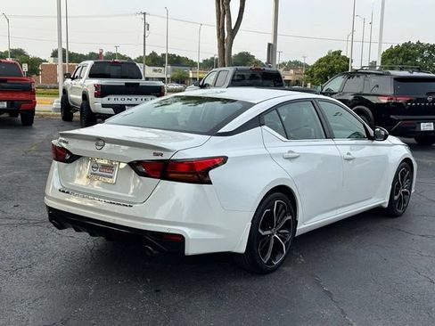 Certified 2023 Nissan Altima 2.5 SR FWD image 4