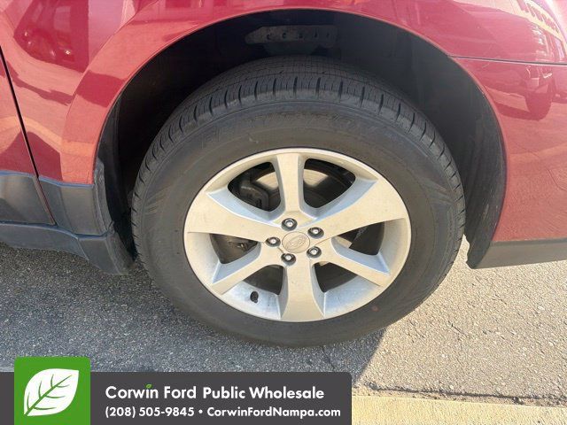 Used 2014 Subaru Outback 2.5i Premium AWD/4WD image 6