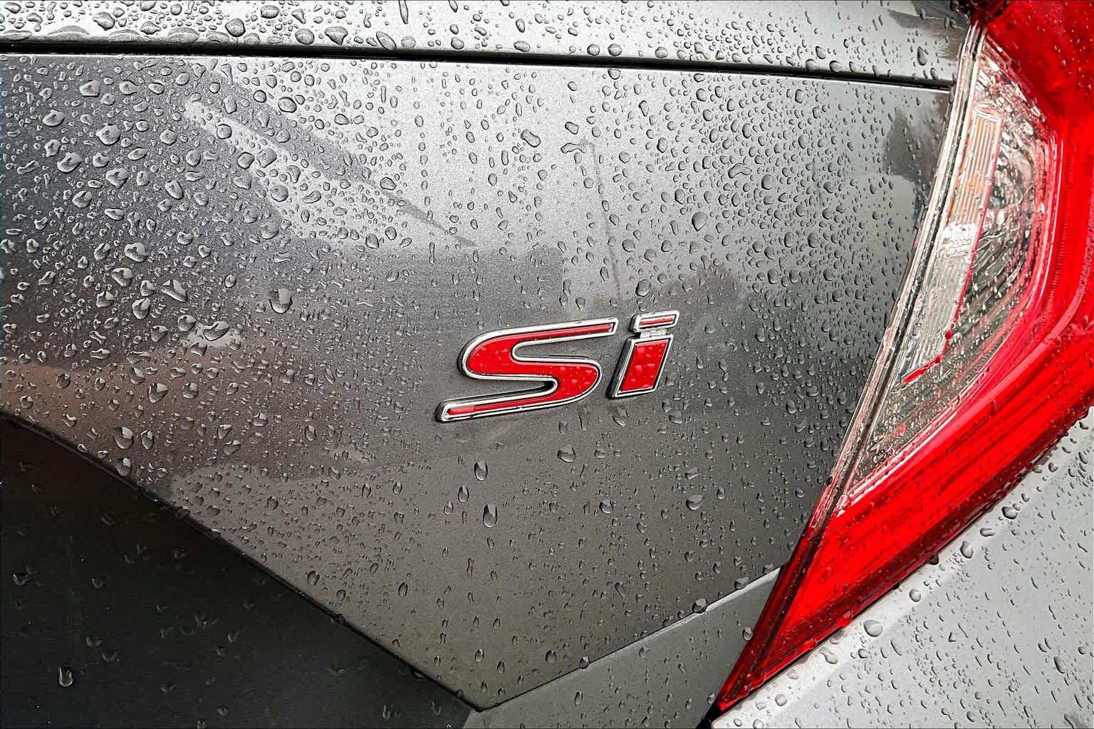 Used 2018 Honda Civic Si image 10