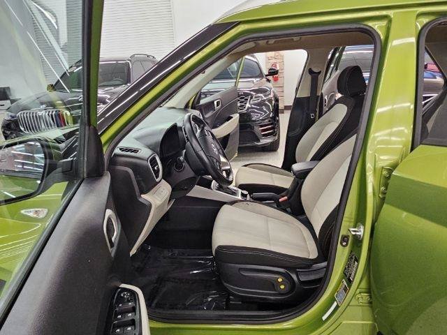 Used 2021 Hyundai Venue SEL FWD image 27