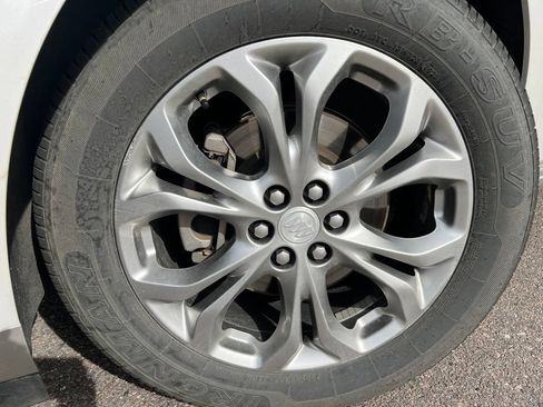 Used 2018 Buick Enclave Avenir w/ Trailering Package AWD/4WD image 10