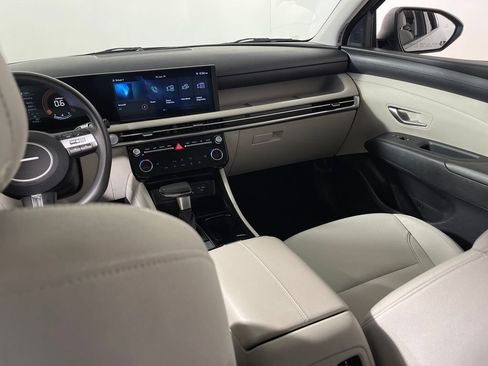 Used 2025 Hyundai Tucson SEL AWD/4WD image 17