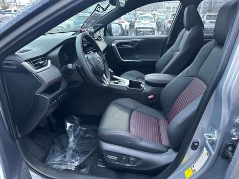 Certified 2025 Toyota RAV4 XSE image 12