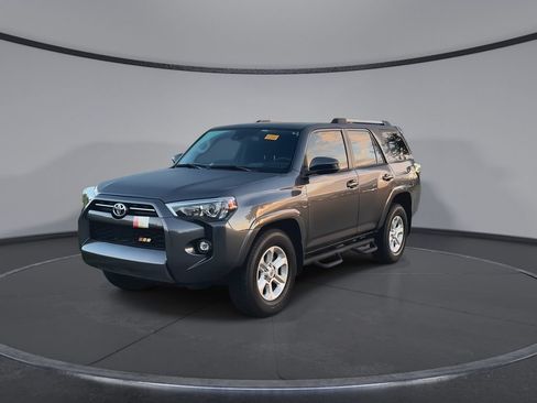 Used 2023 Toyota 4Runner SR5 RWD image 4