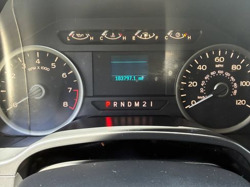 Used 2018 Ford F150 XLT RWD image 11