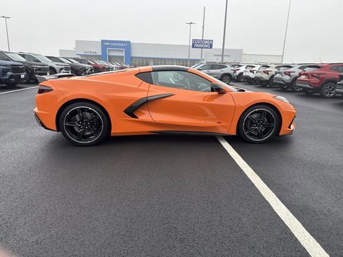 Used 2023 Chevrolet Corvette Stingray Preferred Cpe w/ Z51 Performance Package image 8