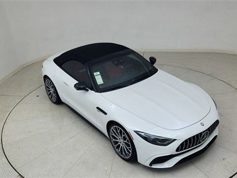 Used 2025 Mercedes-Benz SL 43 AMG w/ Driver Assistance Package image 71