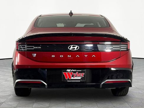 Certified 2026 Hyundai Sonata SEL FWD image 5