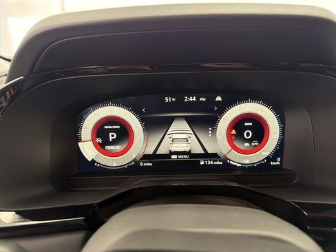 New 2026 Nissan Pathfinder SL FWD image 9
