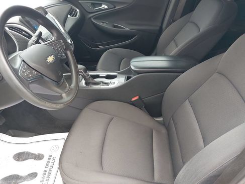 Used 2023 Chevrolet Malibu LT FWD image 13