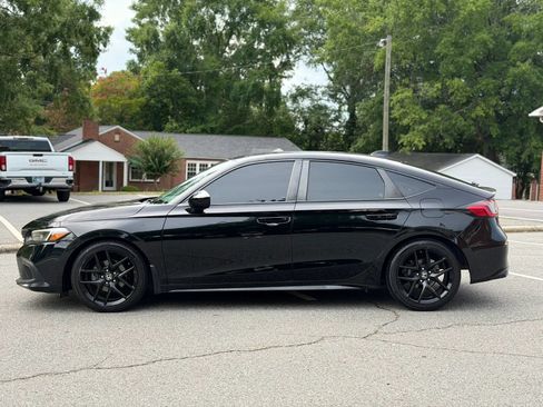 Used 2022 Honda Civic Sport image 3