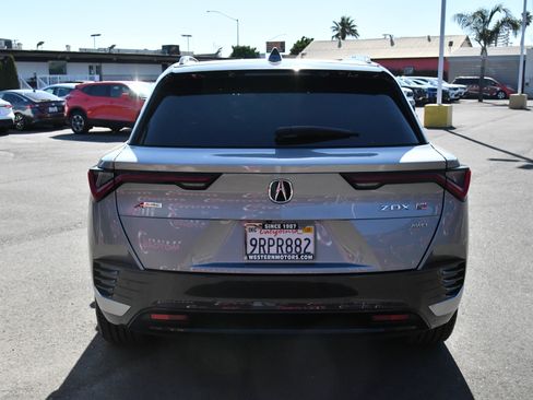 Used 2024 Acura ZDX A-Spec AWD/4WD image 7