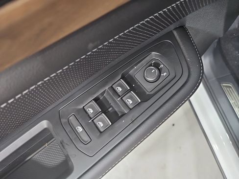New 2026 Volkswagen Atlas SE AWD/4WD image 11