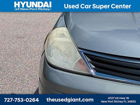 Used 2011 Nissan Versa Sedan FWD image 9