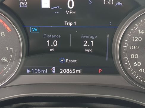 Used 2024 Cadillac XT5 Premium Luxury w/ Technology Package AWD/4WD image 12