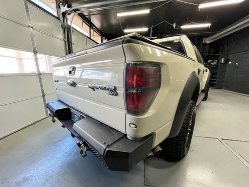 Used 2014 Ford F150 Raptor w/ Equipment Group 801A Luxury AWD/4WD image 4