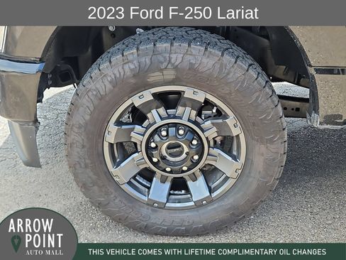 Used 2023 Ford F250 Lariat w/ Sport Appearance Package AWD/4WD image 16