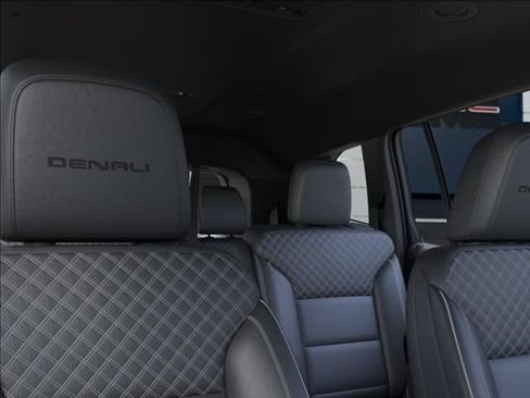 New 2026 GMC Acadia Denali w/ Super Cruise Package AWD/4WD image 29